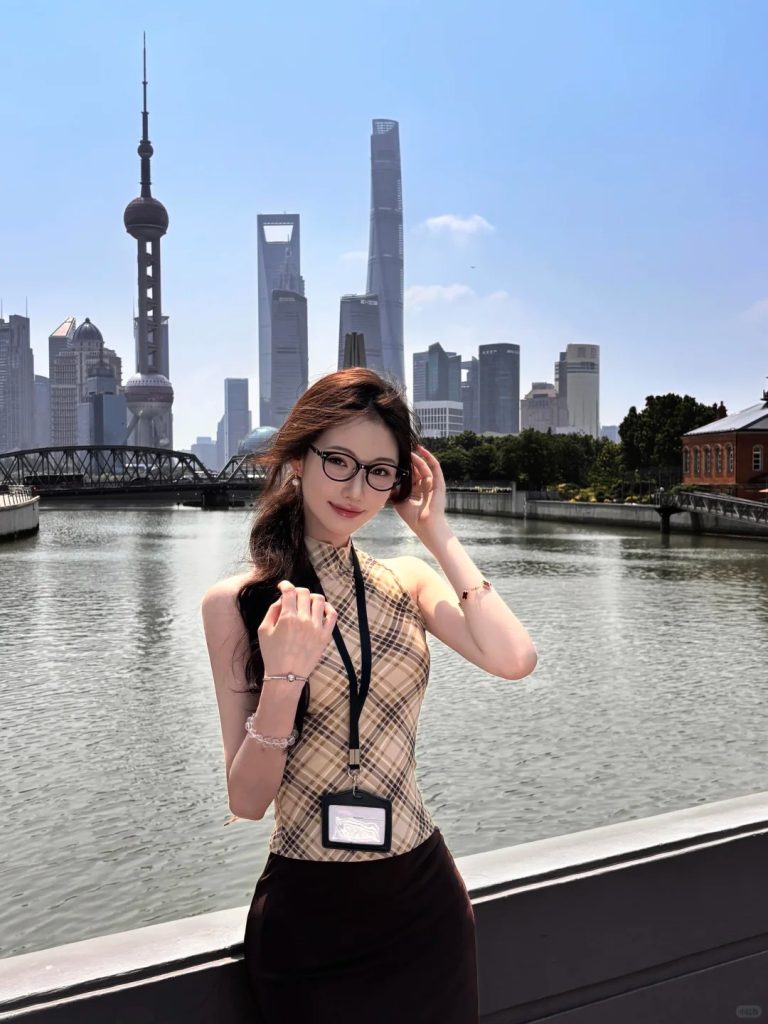 城市生活人物配图